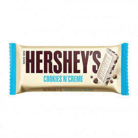 Hershey's Cookies n Creme Chocolate Bar 40g -- هيرشي كوكيز آند كريم لوح شوكولاتة 40 جرام
